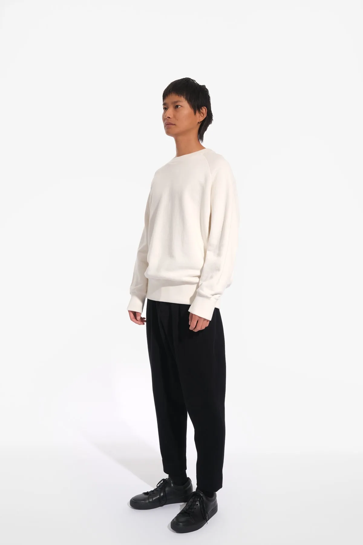 02 / Oftt Heavyweight Sweatshirt