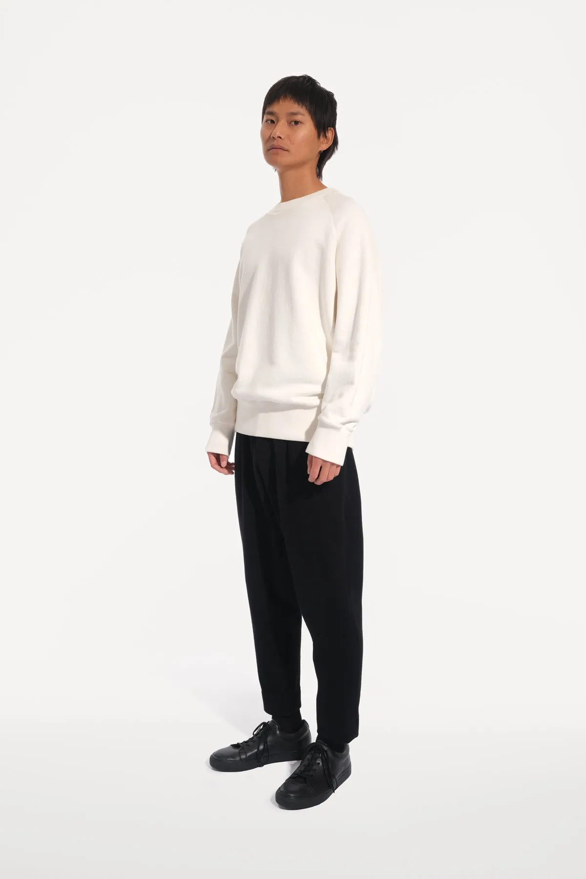 02 / Oftt Heavyweight Sweatshirt