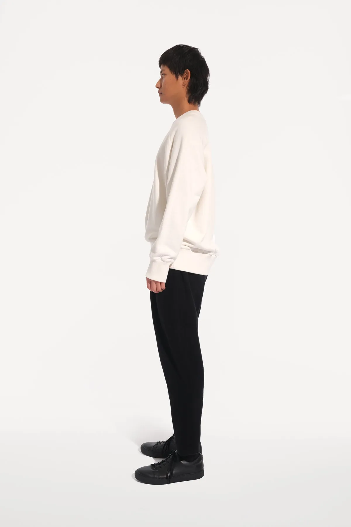02 / Oftt Heavyweight Sweatshirt