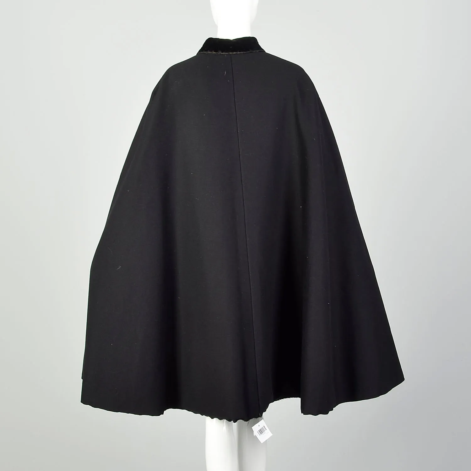 1900s Cape Winter Wool Black Outerwear