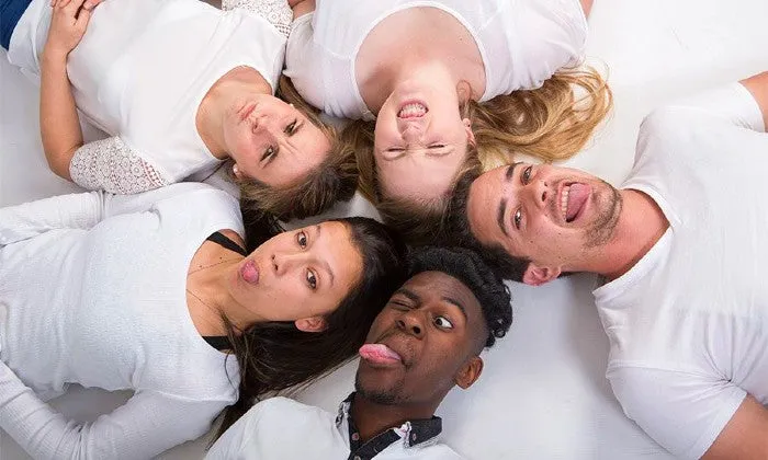 30-Minute Studio Photoshoot incl Images and 50% off a Personalised Photobook