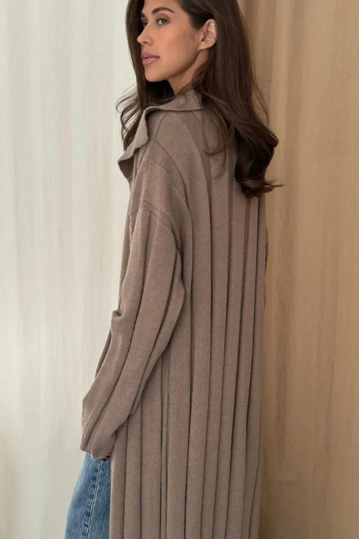 Charli Dasha Cardigan in Taupe