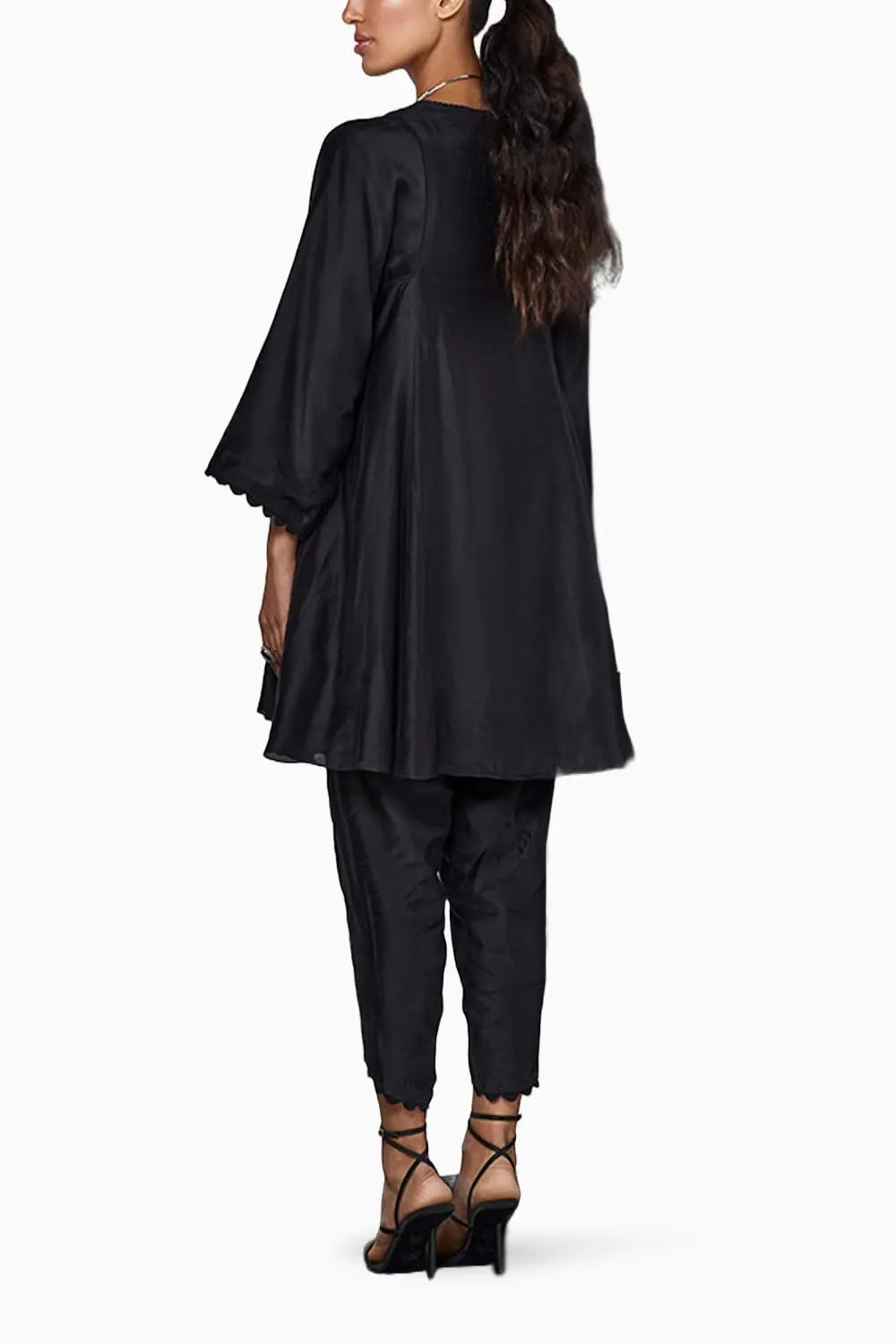 Cliantha Black Kurta Set