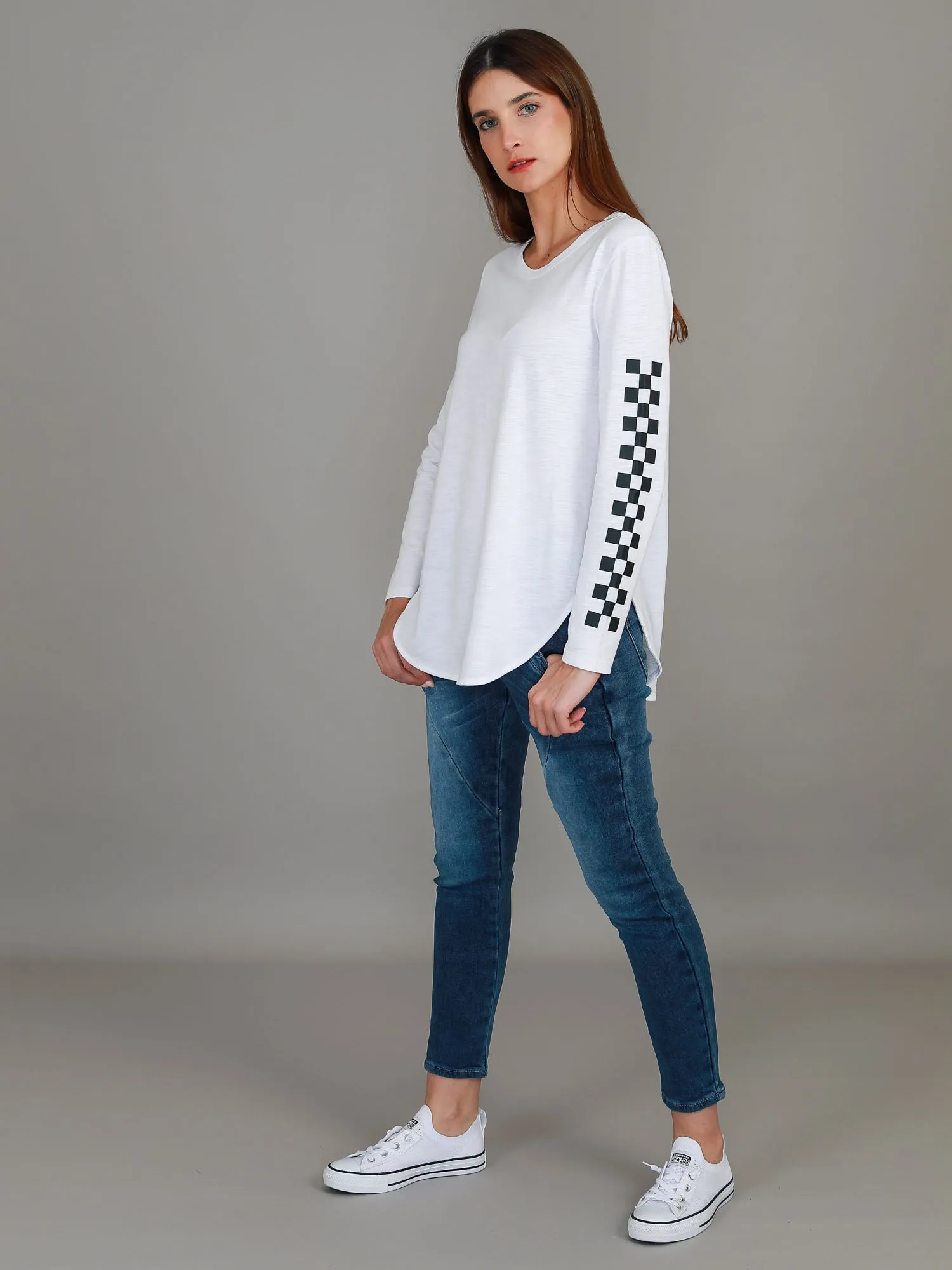 Izzy - Ana Check Print Long Sleeve T Shirt