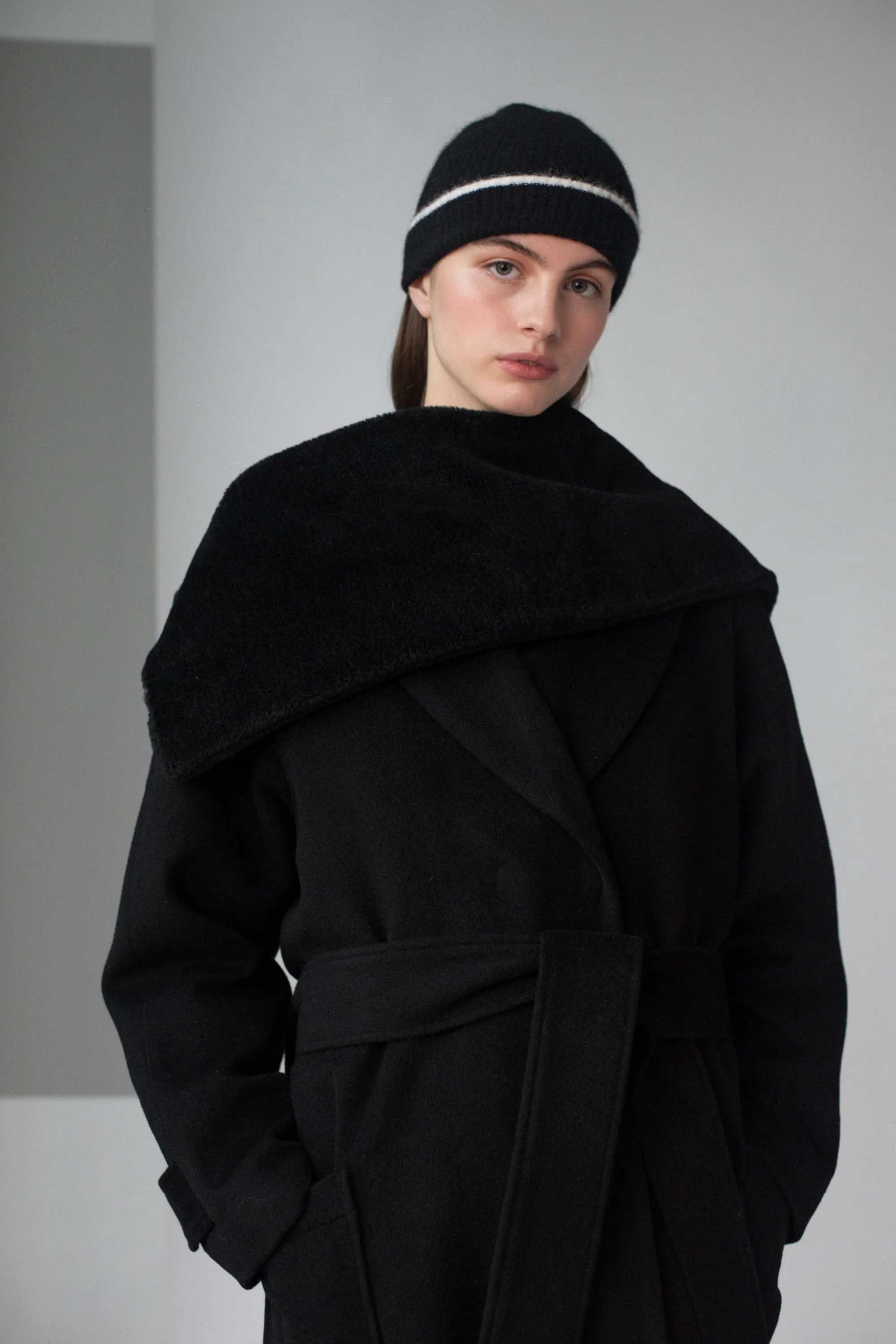 Jimson Weed Wool Coat - Anthracite Black
