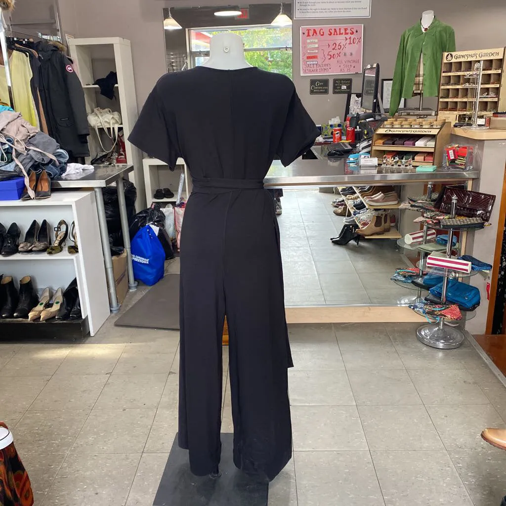 Lululemon wide leg jumpsuit 10