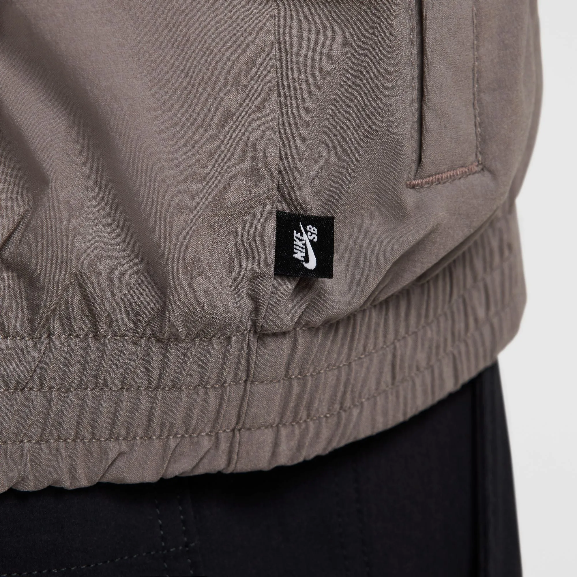 Nike SB - Full Zip Woven Skate Jacket in Sequoia/Cave/Stone/White
