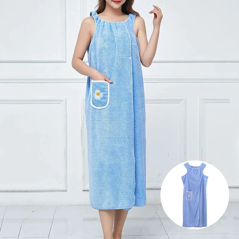 Quick-drying bath towel with absorption and hand hole