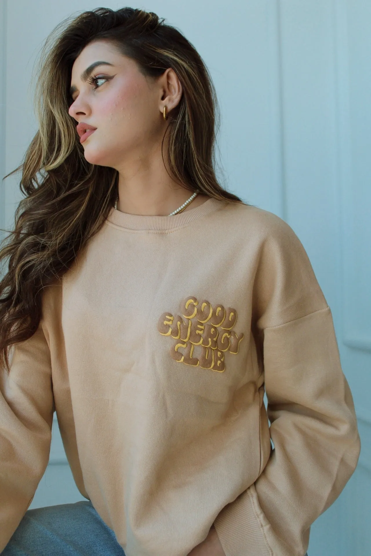 "GOOD ENERGY CLUB" Oversized Sweatshirt