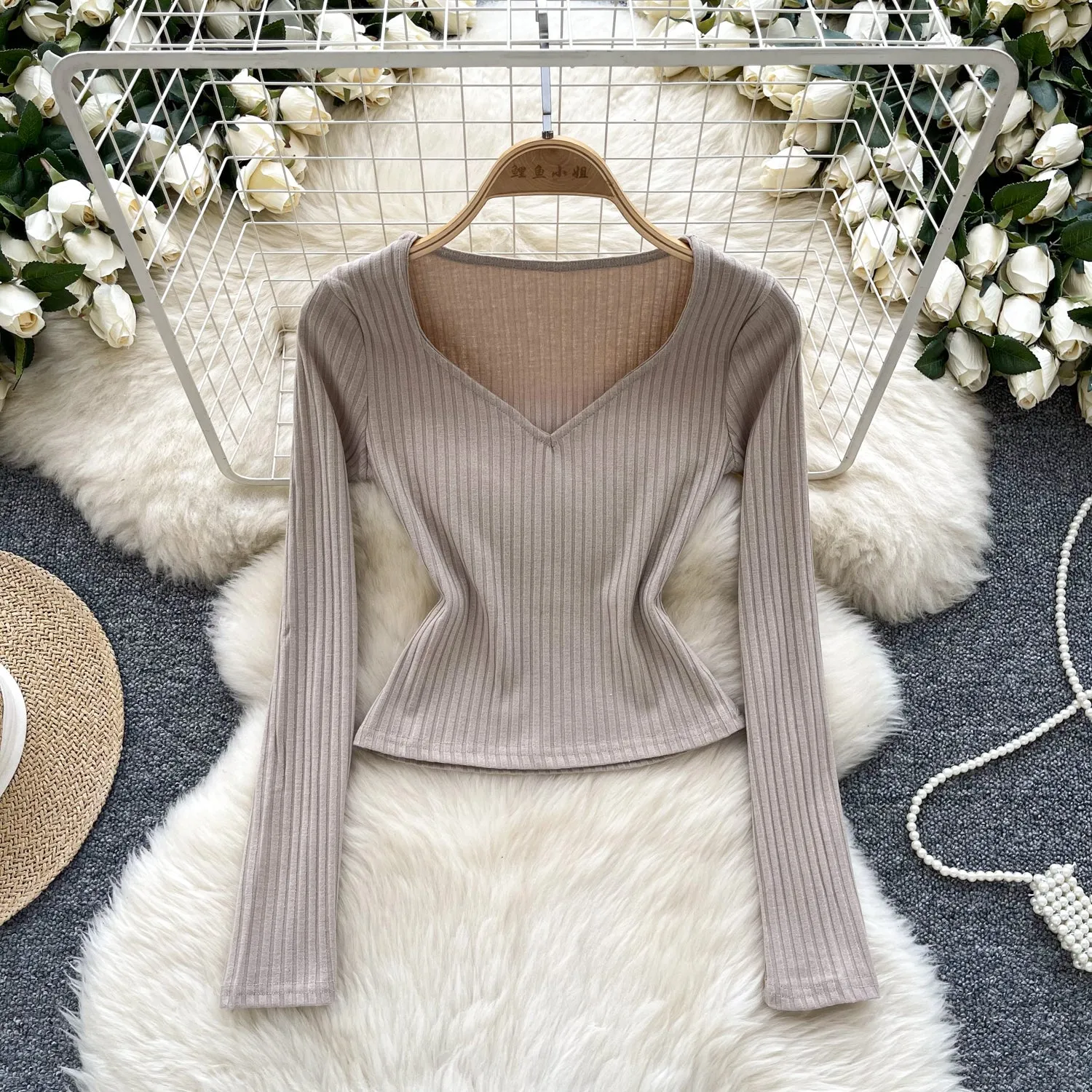Simple Design V-neck Striped Knitwear
