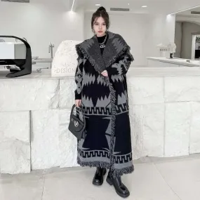 Winter Fringed Knit Coat for Women with Streetwear Vibes